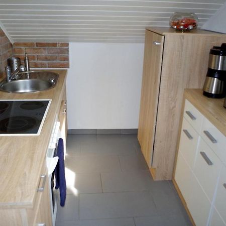 Ferienwohnung Taunus Im Gruenen Obergeschoss Langgons Exterior foto